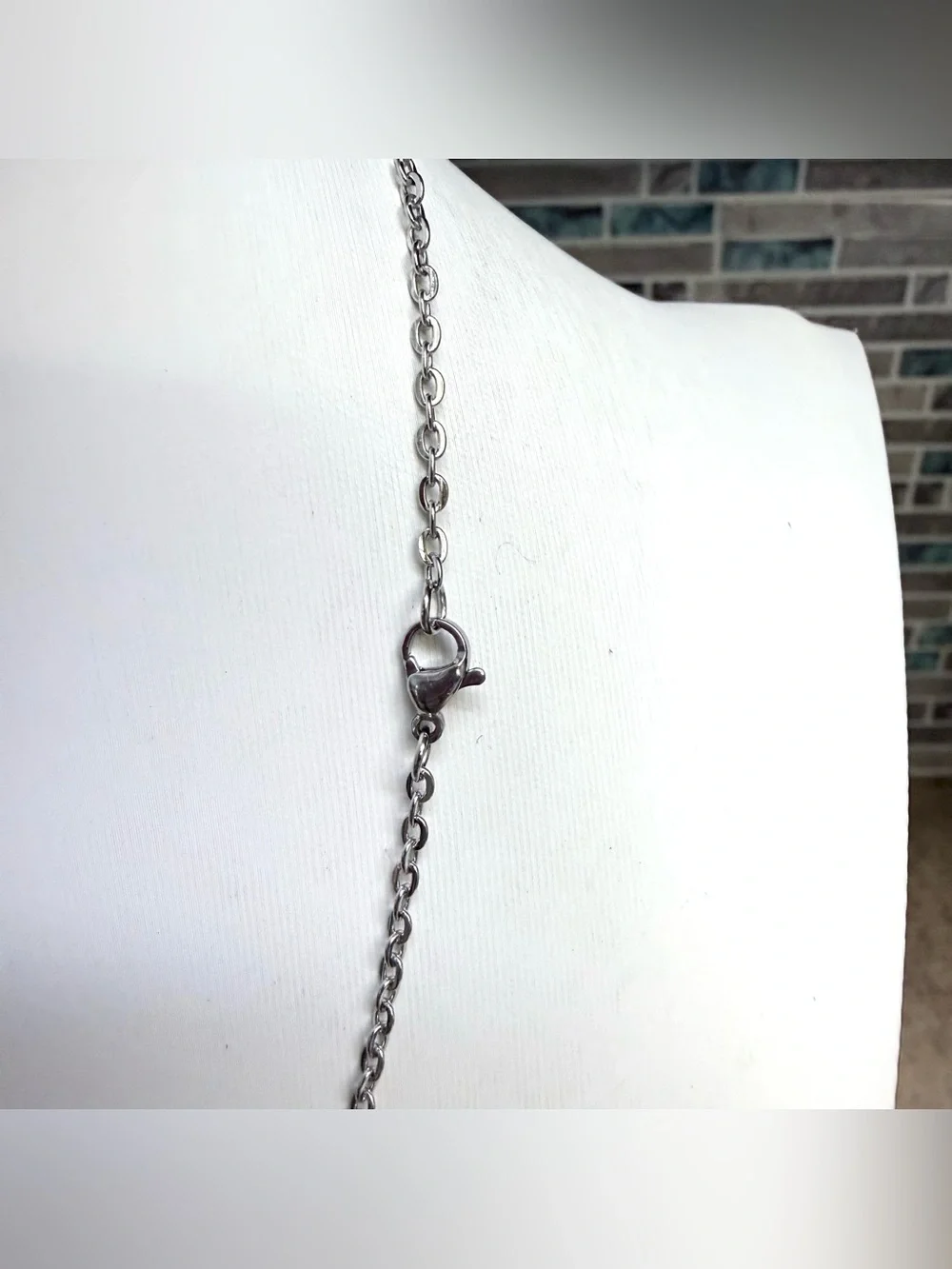 Pale pink rose quartz crystal necklace